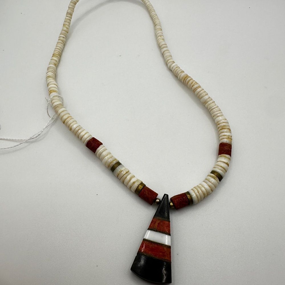 Vintage Heishi Puka Necklace with red coral and shell, 16" necklace! - Picture 10 of 12